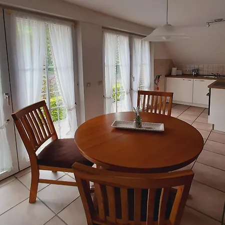 Am Mirower See, Mirow, Cleaning Included Apartament