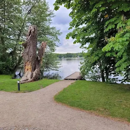 Am Mirower See, Mirow, Cleaning Included Apartament